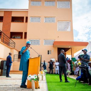 The Governor giving a speech during the commissioning of the building